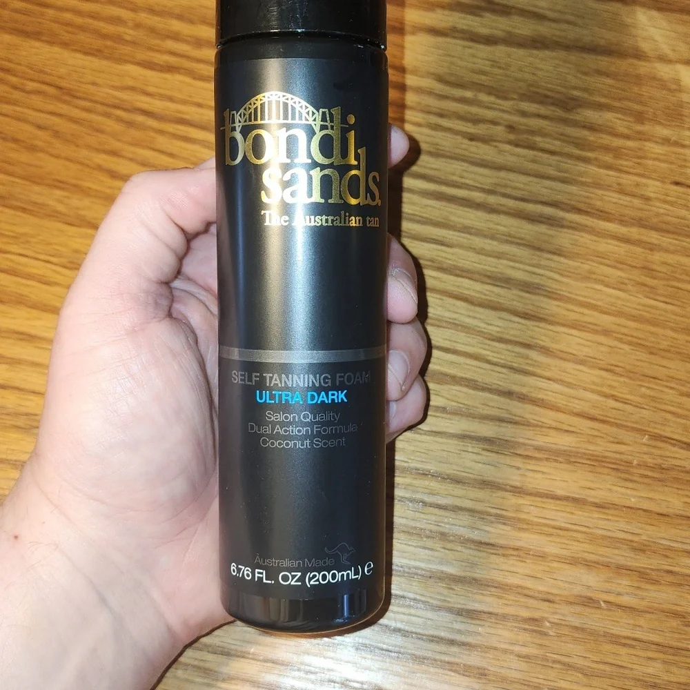 2 x ULTRA DARK SELF TANNING FOAM BOTTLES 6.67 FL.OZ & APPLICATION MITT